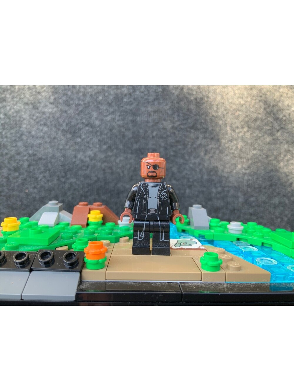 LEGO Nick Fury sh0585a Marvel Avengers Minifigure